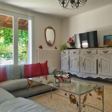 Villa Calme, Climatisee, Piscine, A 2 Pas Du Centre איל-סור-לה-סורג מראה חיצוני תמונה