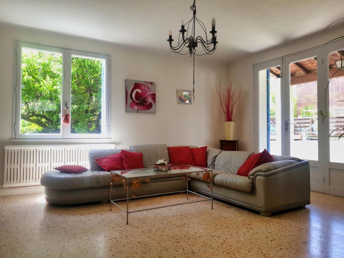 Villa Calme, Climatisee, Piscine, A 2 Pas Du Centre איל-סור-לה-סורג מראה חיצוני תמונה